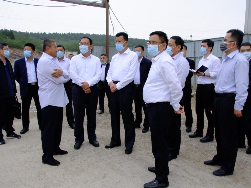 抓住项目不放松---王勤光到华体平台_华体（中国）集团调研重点项目情况